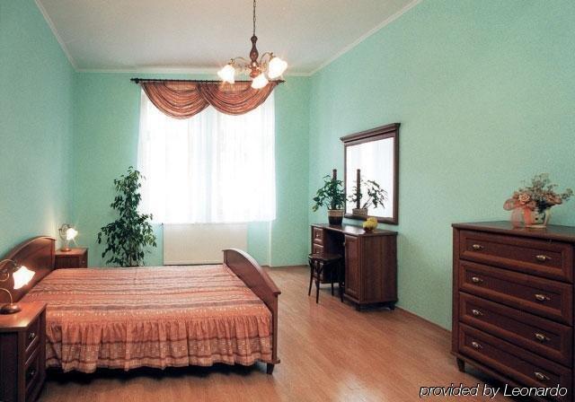 קרלובי וארי Hotel Derby מראה חיצוני תמונה